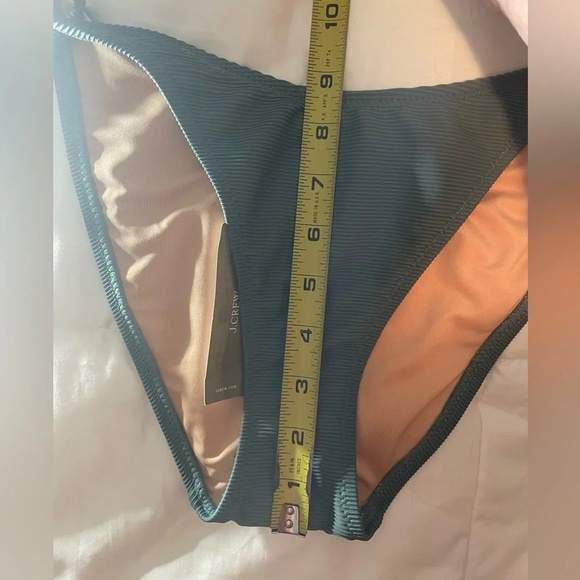 J. Crew Ribbed curved-waist cheeky string bikini bottom
Size M - Picture 10 of 11